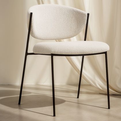 Buy Dining chair - Upholstered in Bouclé Fabric - Black Metal - Vara White 61332 at MyFaktory